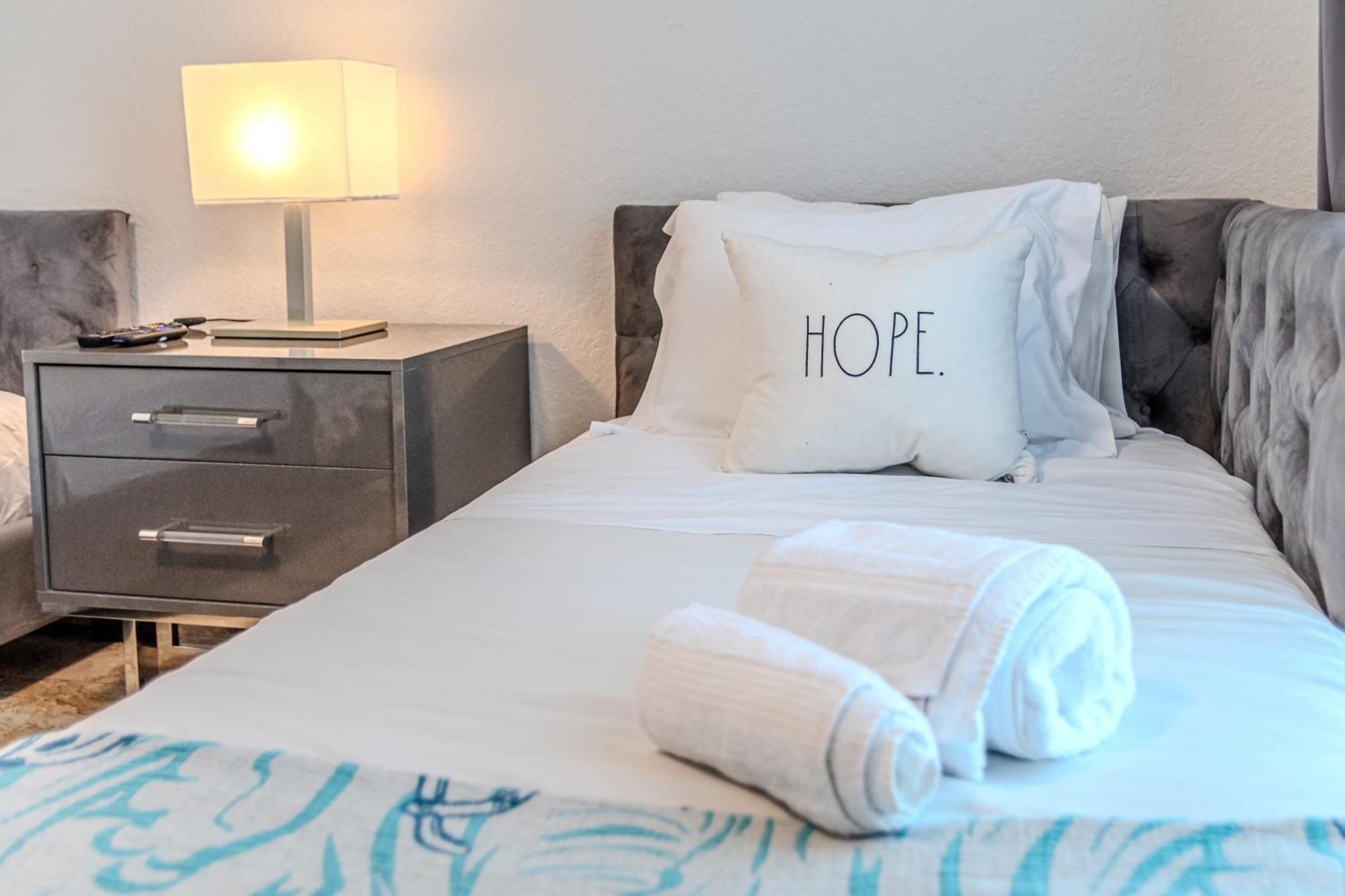 Apartment 3 Bedroom In Tuscana Resort , 15" From Disney 基西米 外观 照片